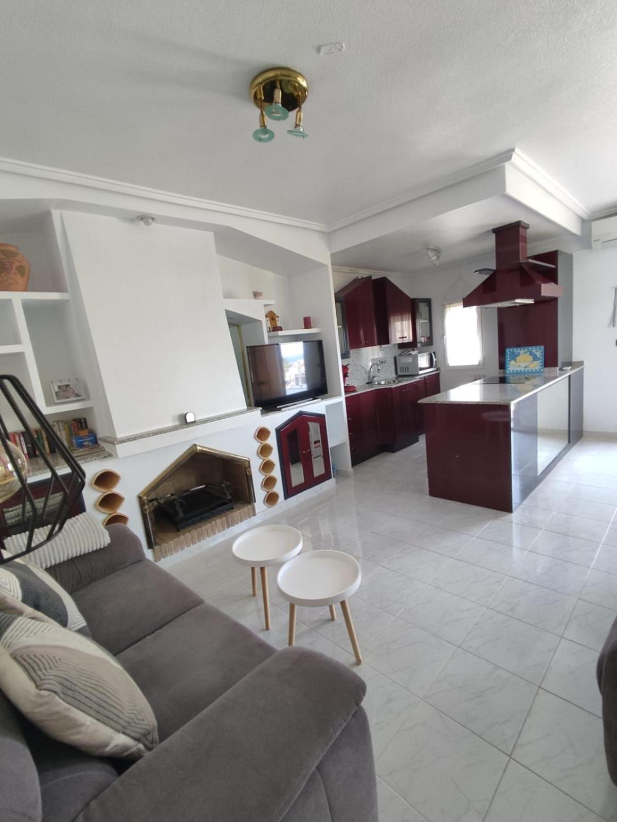 Schoenes Ruhiges Rooftop Apartment Mit Grosser Dachterrasse Torrevieja Exterior photo